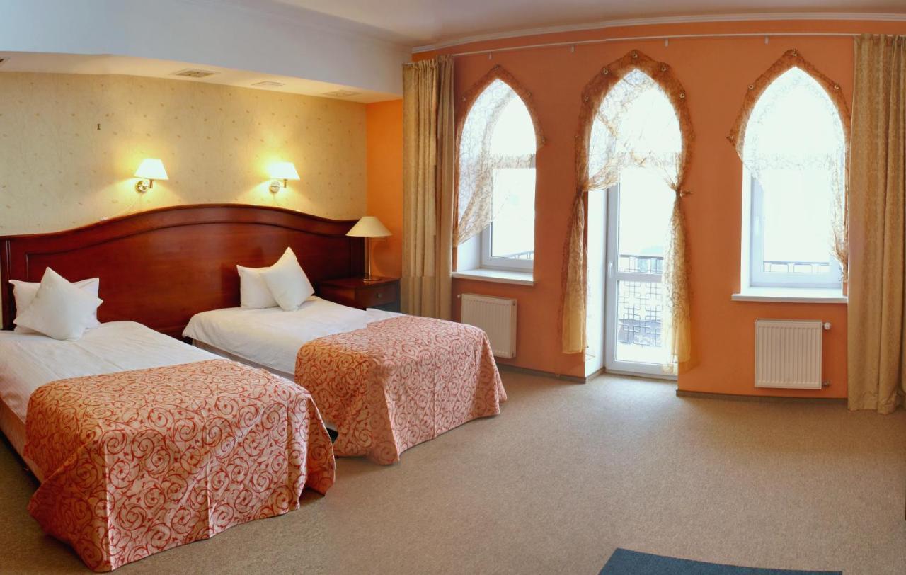 Premier Hotel Shafran Sumy Exteriér fotografie