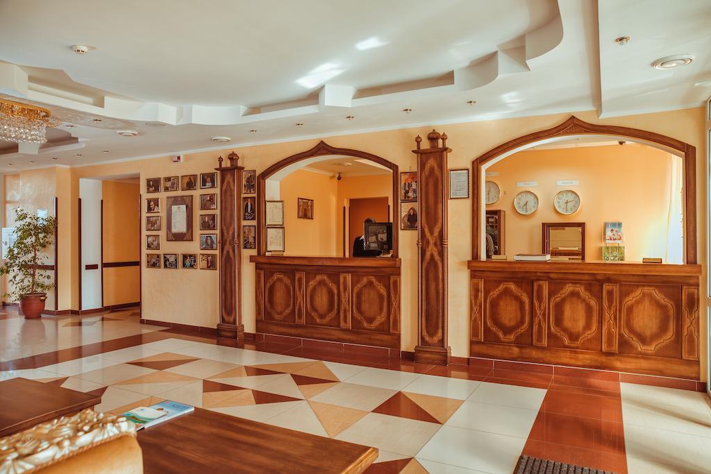 Premier Hotel Shafran Sumy Exteriér fotografie