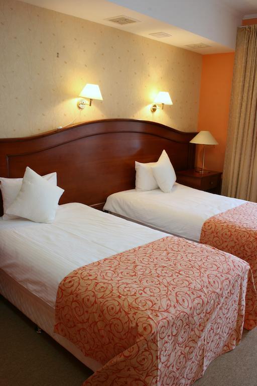 Premier Hotel Shafran Sumy Pokoj fotografie
