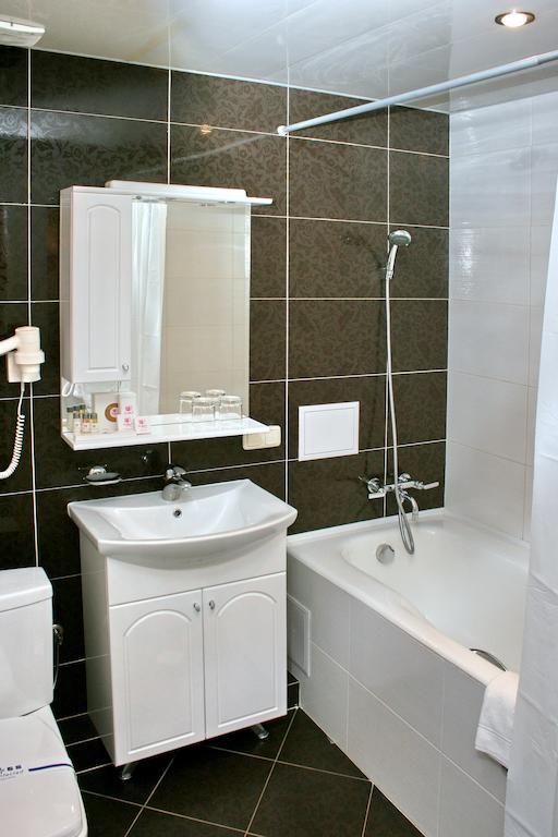 Premier Hotel Shafran Sumy Exteriér fotografie